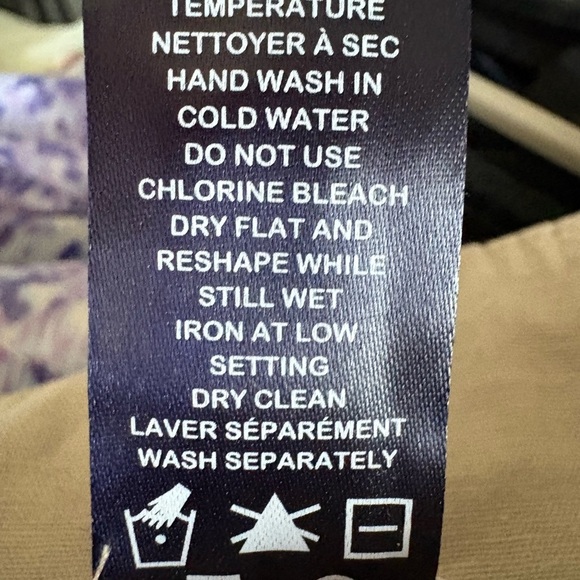 Banana Republic Tan Button-Detail Skirt - Picture 5 of 5